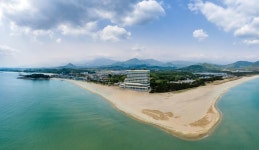 고성 송지호 해변에 87실 규모 호텔 오픈 | 연합뉴스