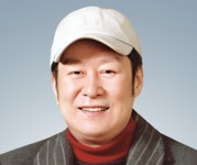 60년 커트 외길 국내 최초 남성 헤어디자이너 유지승씨 별세 | 연합뉴스