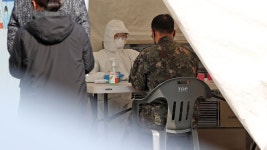 군 코로나 확진자 총 35명…4천여명 격리 | 연합뉴스