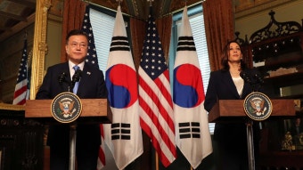 문대통령, 해리스 미 부통령 접견 | 연합뉴스