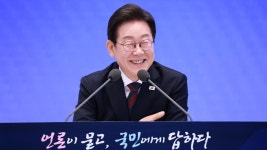 100일간 숨가쁘게 달린 이 대통령…키워드는 '성장과 회복' | 연합뉴스