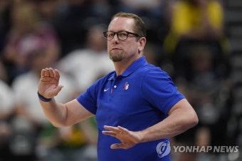이현중, NBA 서머리그 첫 경기서 리바운드 2개·스틸 1개 | 연합뉴스