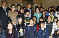 <역사교육강화 발표현장서 즉석 문화재해설> | 연합뉴스