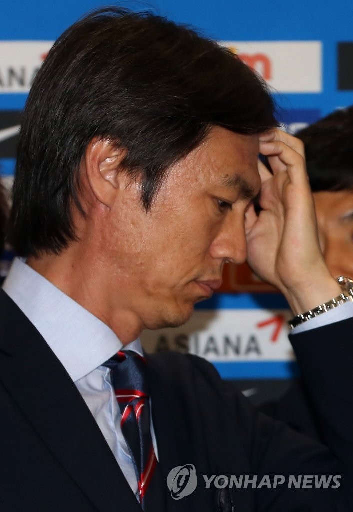 정몽규 회장과 홍 감독의 선임과정 논란, 문체부가 비공정 지적