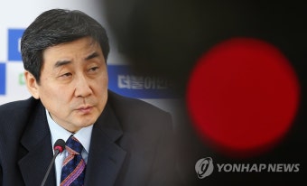 선거법 조속 처리 촉구하는 이종걸 더민주 원내대표 | 연합뉴스