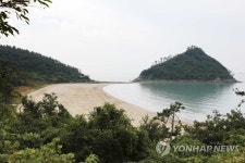 전국 우수 해수욕장 15선 뽑힌 신도해수욕장 | 연합뉴스