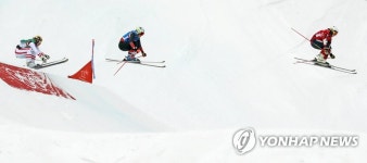 [올림픽] 금빛 점프 켈시 세라 | 연합뉴스