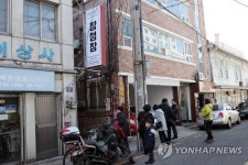 손혜원 논란에 유명 관광지된 목포 역사거리(종합) | 연합뉴스