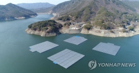 수상 태양광 중 국내 첫 친환경 인증받은 보령댐 설비 | 연합뉴스