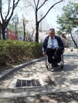 가파른 경사로…장애인 접근 어려운 투표소 | 연합뉴스