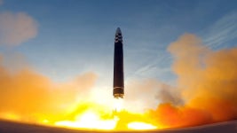 [속보] 북한 어제 ICBM 화성-17형 발사…김정은 참관 | 연합뉴스