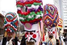 가면으로 악령 쫓기…불가리아 전통 쿠케리 축제 | 연합뉴스