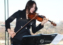 새 앨범 발표한 바이올리니스트 신지아 | 연합뉴스