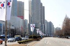 송파구, 올림픽로 태극기 게양 | 연합뉴스