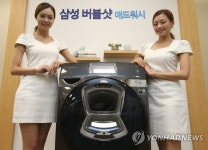 세탁기 문에 창문이 달렸네…버블샷 애드워시 출시 | 연합뉴스