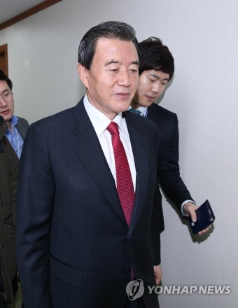당사 들어오는 홍문표 공관위원 | 연합뉴스