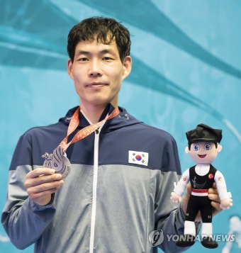 임대호, 데플림픽 태권도 남자 80kg 은메달 | 연합뉴스