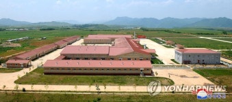 북한 세포지구 축산기지 | 연합뉴스