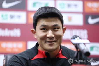 김민재 '혹사논란? 모든 선수가 힘들어, 부상없이 뛰는 것에 감사' | 연합뉴스