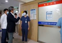 정기석 국민건강보험공단 이사장, 일산병원 현장 점검 | 연합뉴스