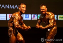 ′탄탄한 근육질 몸매′... 미얀마에서 열린 제16회 동남아시아 보디빌딩 선수권대회 | 연합뉴스