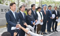 성남시 추진 공공산후조리원 제도 수용 촉구 | 연합뉴스