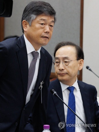 국정감사 참석한 윤준 서울고등법원장·김정중 서울중앙지방법원장 | 연합뉴스