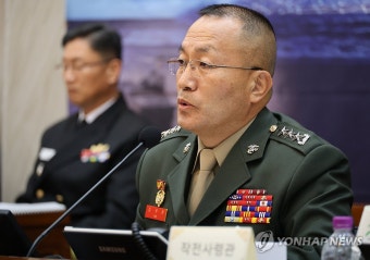 답변하는 해병대사령관 | 연합뉴스