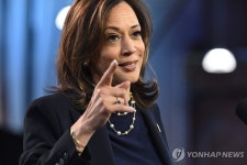 필라델피아에서 유세하는 해리스 | 연합뉴스