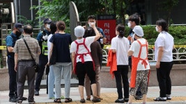 종로 빌딩 흔들 1천여명 대피…통제 해제 | 연합뉴스