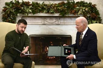 미·우크라, 정상회담 시작…바이든 