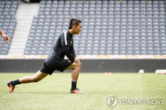 <올림픽> 일본 축구, 유럽파 구보 빼고 스즈키 포함 | 연합뉴스