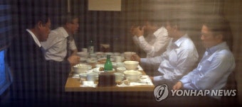 與 투톱, '잠룡' 남경필·원희룡·오세훈과 만찬 | 연합뉴스