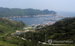 가고 싶은 섬 군산 어청도..ㄷ자형 포구 | 연합뉴스