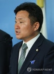 기자회견하는 더민주 최인호 의원 | 연합뉴스