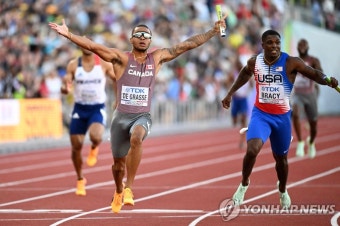 캐나다, 세계선수권 남자 400ｍ 계주서 25년 만에 금메달 | 연합뉴스