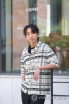 훈훈한 송지호 | 연합뉴스