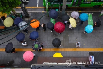 장마 소강상태…제주와 남해안은 내일 새벽까지 비 | 연합뉴스
