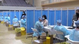 中, 더딘 백신접종에 속앓이…비자 간소화 '보류' | 연합뉴스