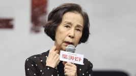 무대 위 60년 맞은 손숙…인생 되돌아보게 한 작품 | 연합뉴스