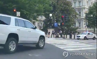 '백악관 코앞' 총격 시늉에 대응사격…비밀경호국, 감찰 착수 | 연합뉴스