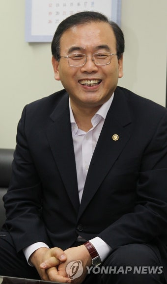 <지식경제부 '실세 차관' 입성에 '술렁'> | 연합뉴스