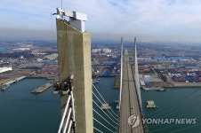 서해대교 25일 일단 통행재개…케이블 3개만 교체(종합) | 연합뉴스