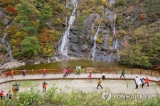 장수군 예향천리 마실길을 걸어요 | 연합뉴스