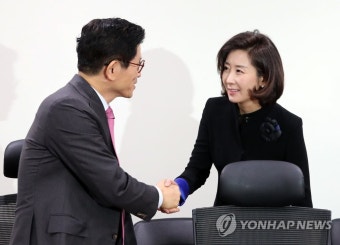 김문수-나경원, 햄버거 회동으로 연대 가능성 시사