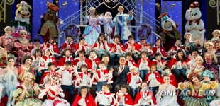 롯데월드 천사들의 합창 | 연합뉴스