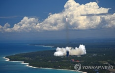 원창 우주기지 떠나는 중국의 첫 화성 탐사선 톈원 1호 | 연합뉴스