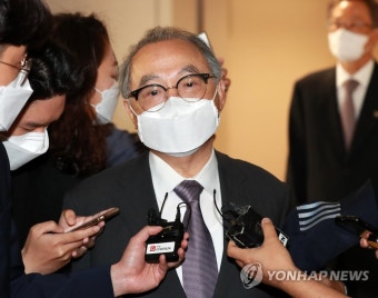 직원 강제추행 혐의 오거돈 전 부산시장 오늘 첫 재판 | 연합뉴스