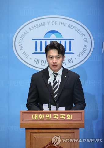 오영환, 22대 총선 불출마 선언 | 연합뉴스