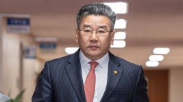 민주당, 유병호 감사원 사무총장 고발…'월성원전 감사결론' 직권남용 혐의 | 연합뉴스